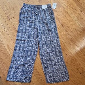 Patterned Blue and White Pants